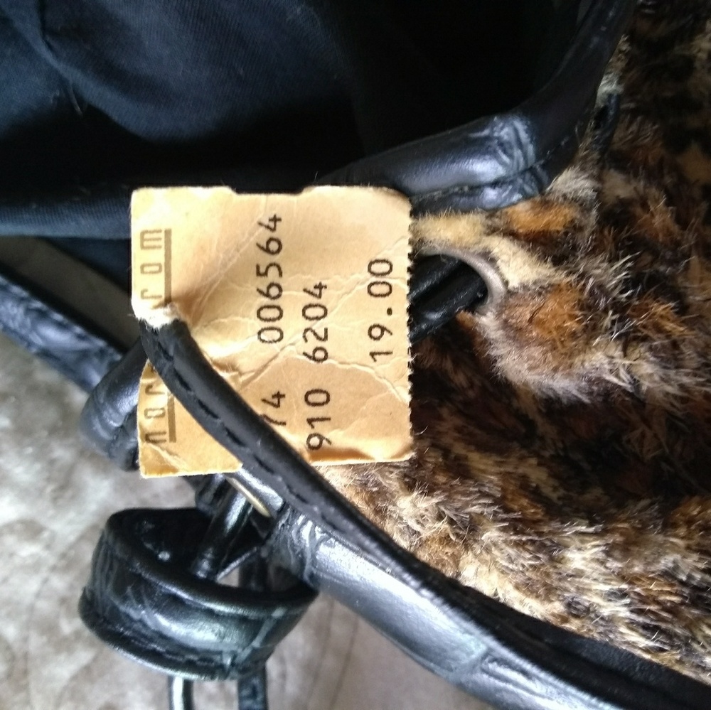 Purse - Picture 5 of 7